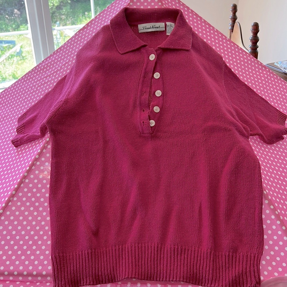 Short sleeve heavier weight acrylic knit sweater hot rosie pink maybe never worn